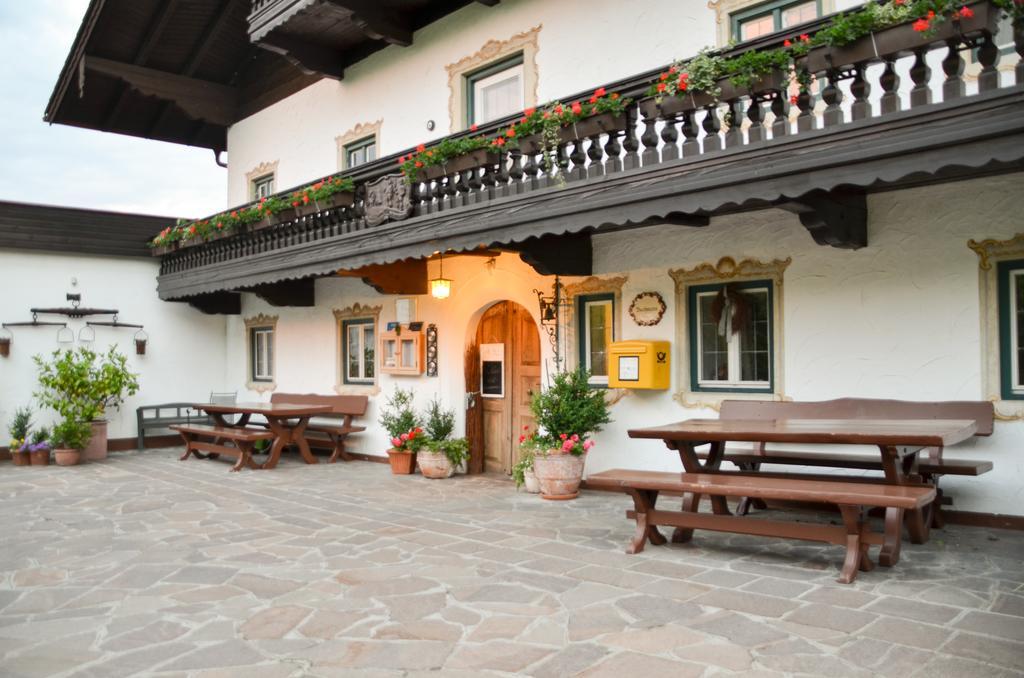 Hotel Restaurant Ferienwohnungen Alpenhof Übersee Exteriér fotografie